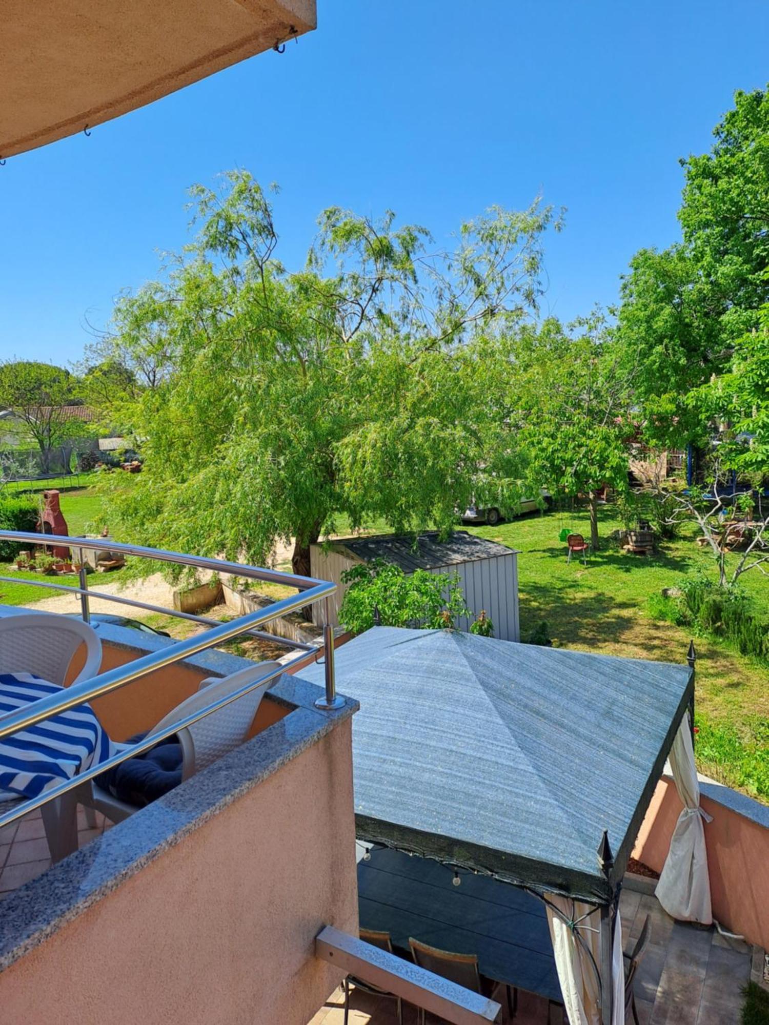 Apartman valbandon Fažana Buitenkant foto