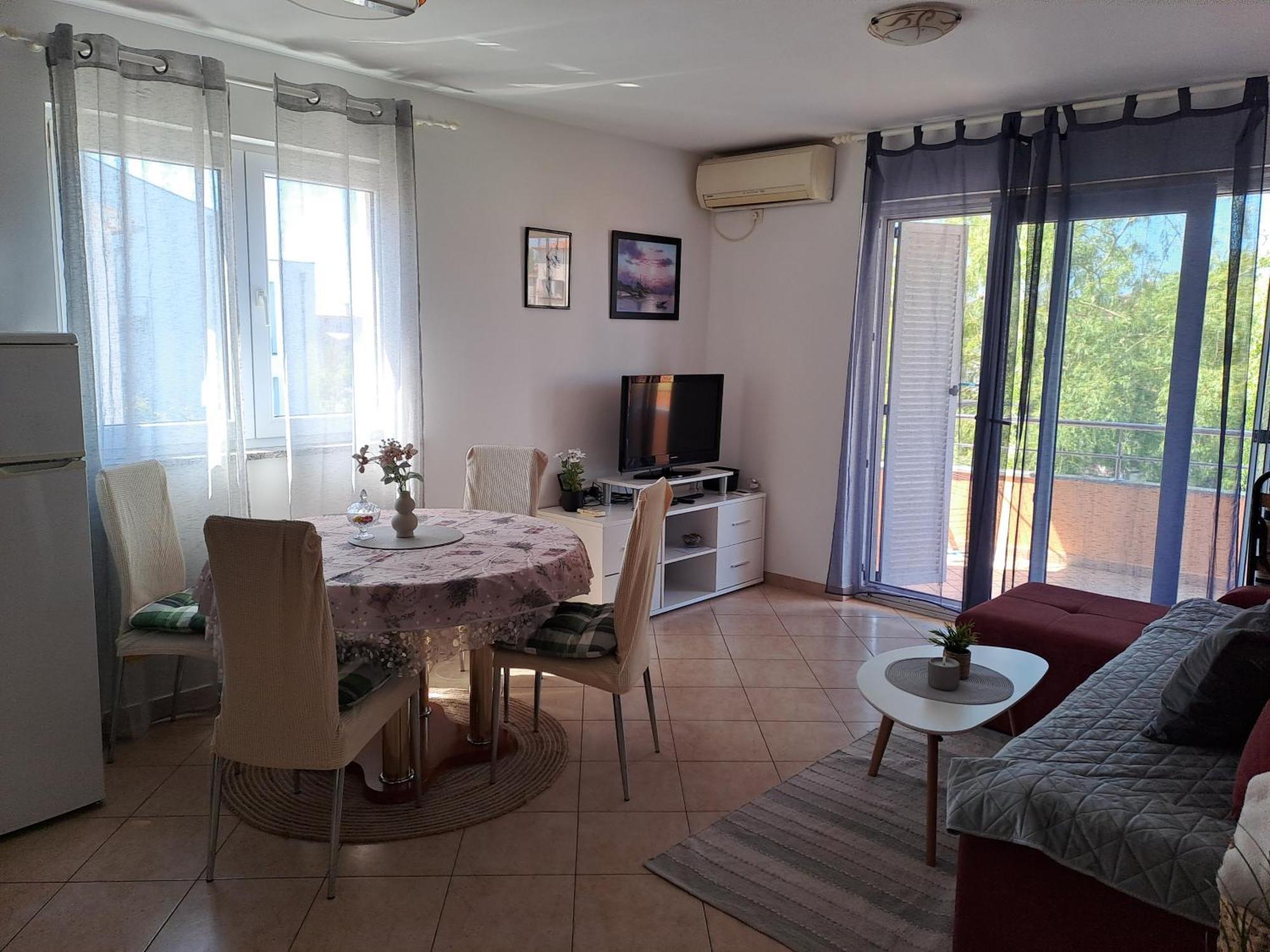 Apartman valbandon Fažana Buitenkant foto